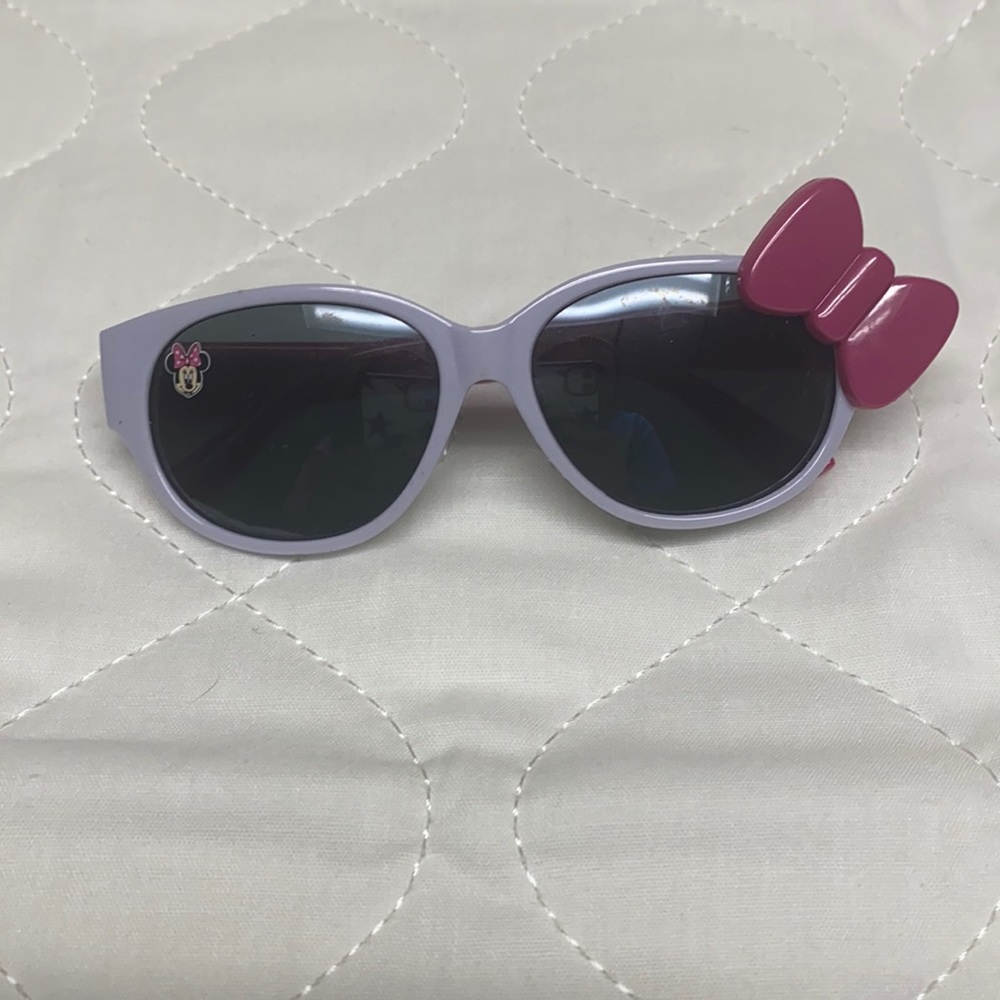 Minnie Mouse kids sunglasses